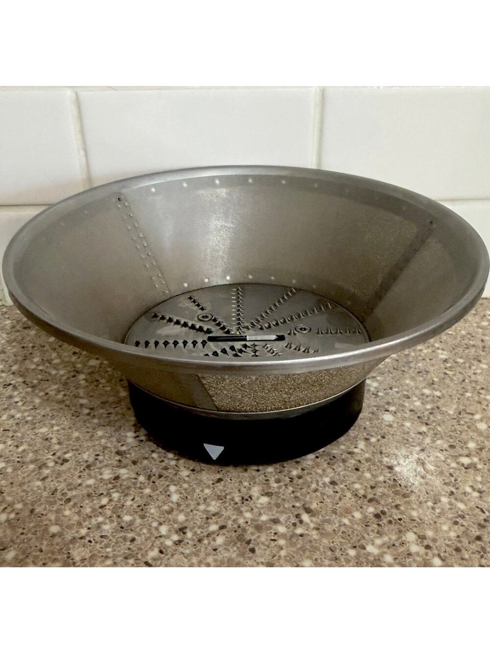 Breville Juice Fountain Plus JE98XL Replacement Part Filter Basket Blade BR-1